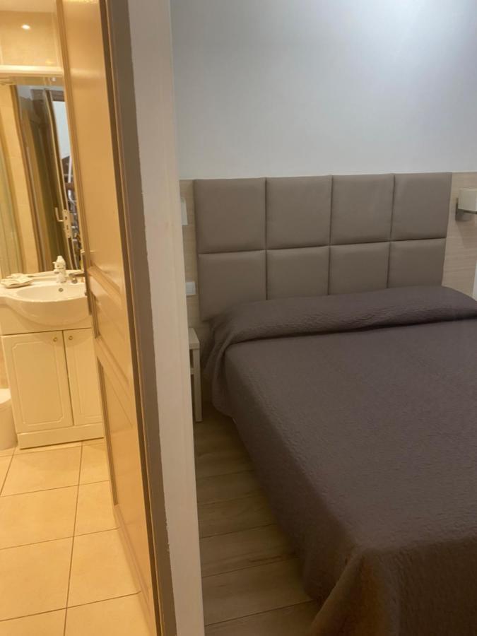 Hotel Lutetia Cannes Ngoại thất bức ảnh